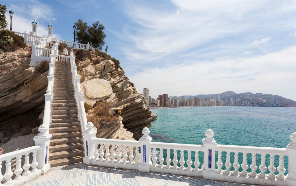 Acceso al Balcón del Mediterráneo