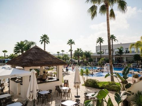 Camping Almafrá & Bungalows · Infomap