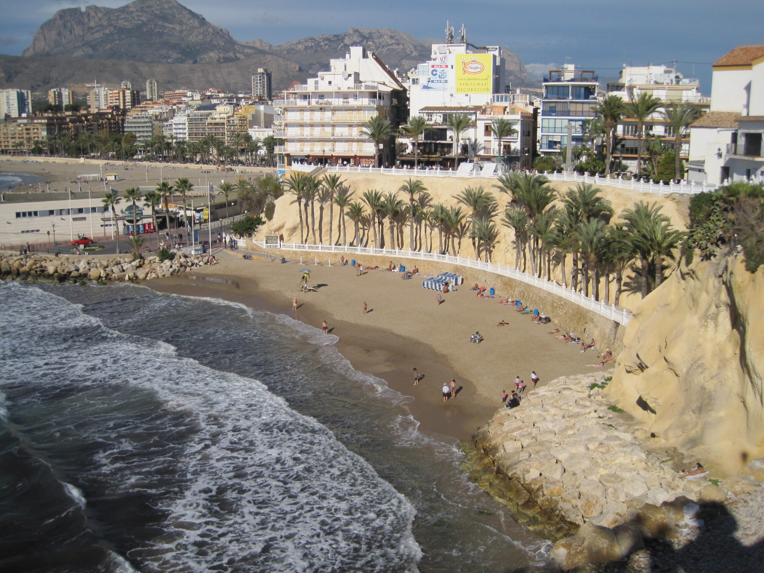 Vista de la Playa del Mal Pas en Benidorm