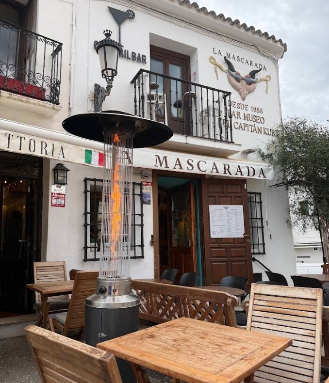 La Mascarada Bar Museo del Capitán Kurt