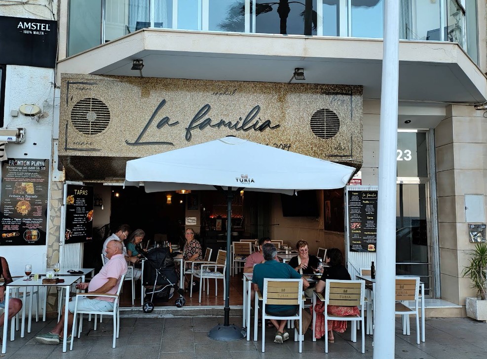 La familia restaurante